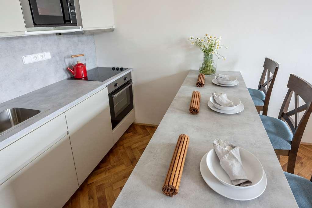 Letna Garden Apartment *